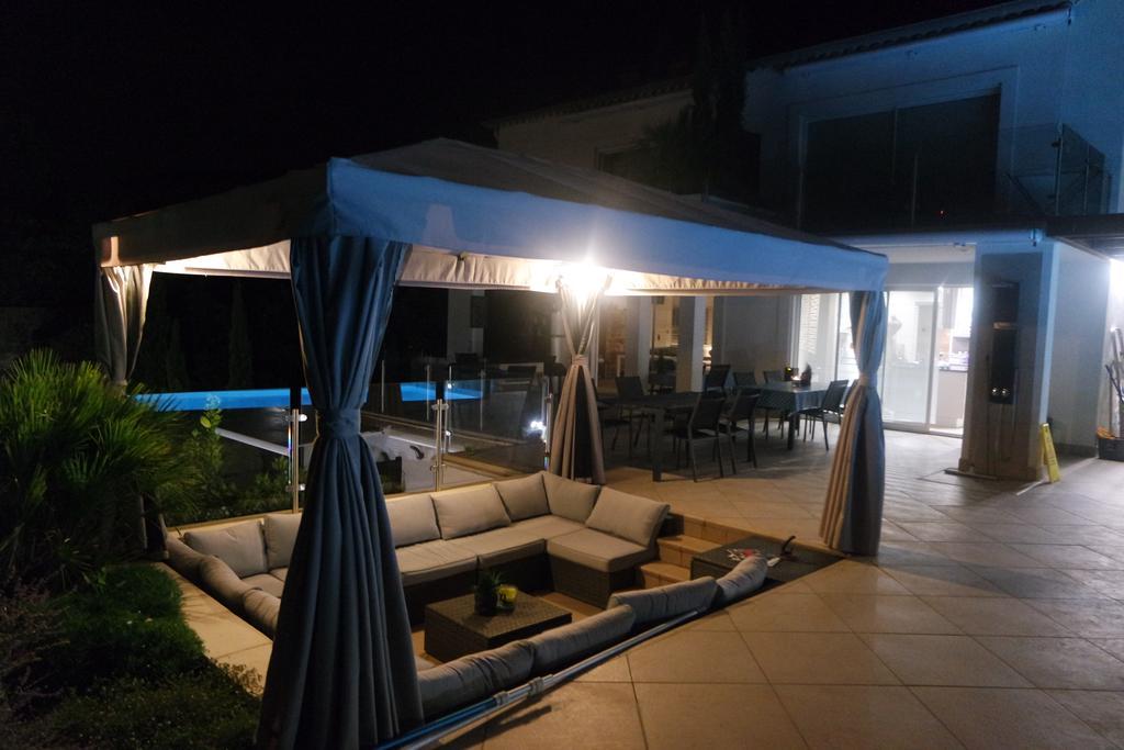Villa Perle De La Mer แซงเตกูลฟ์ ภายนอก รูปภาพ