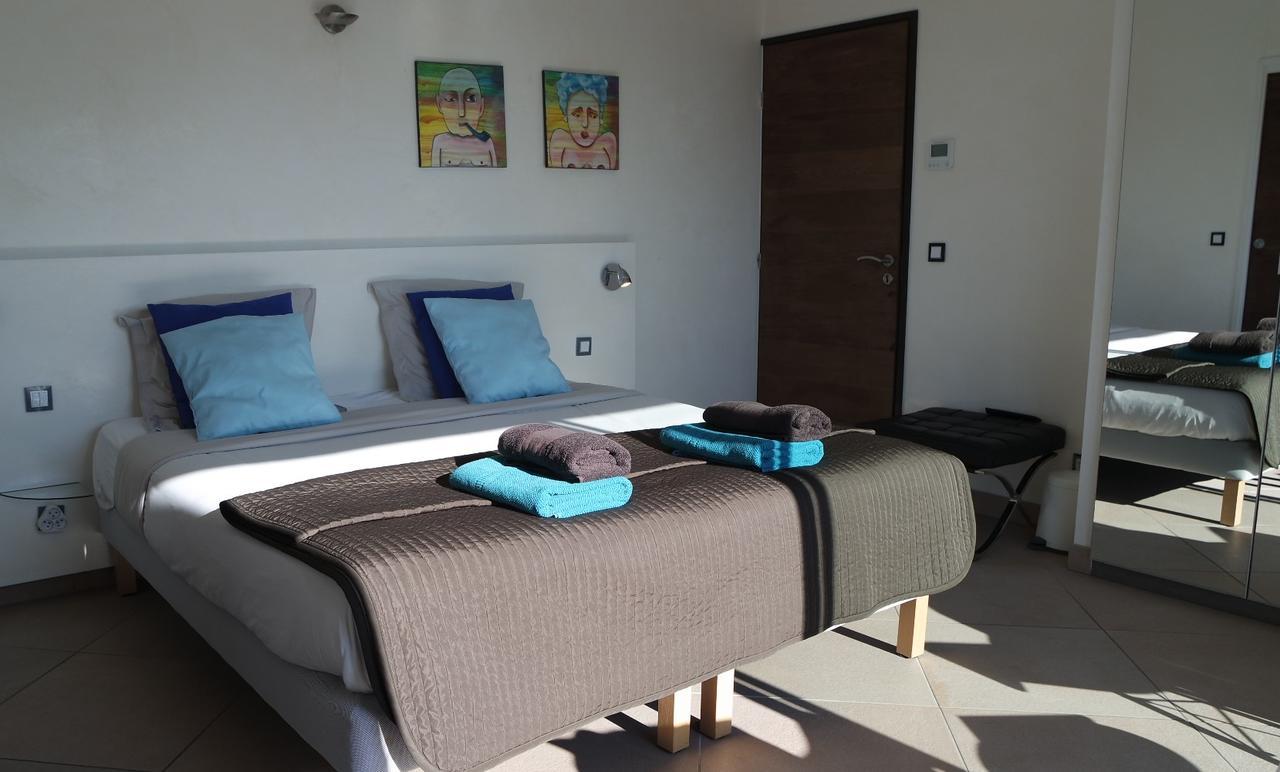 Villa Perle De La Mer แซงเตกูลฟ์ ภายนอก รูปภาพ